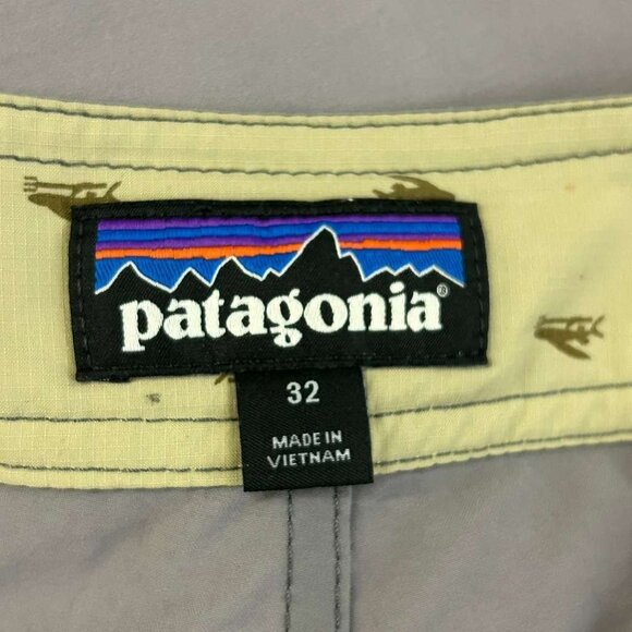 Patagonia Men's Size 32 Gray Blue Trim Swim Logo Shorts Drawstring Wavefarer - Picture 3 of 13